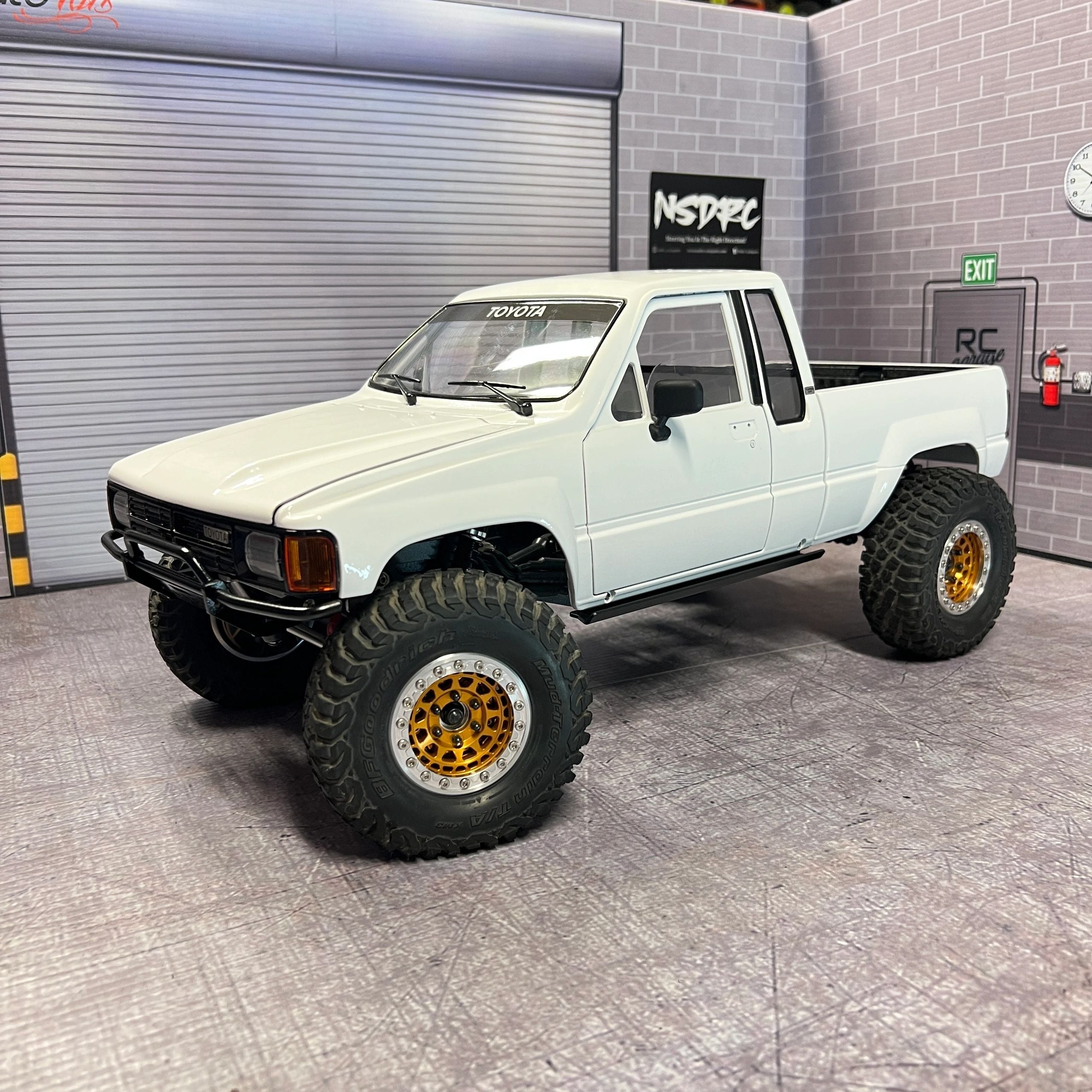 XTraCab HARDBODY SLIDERS