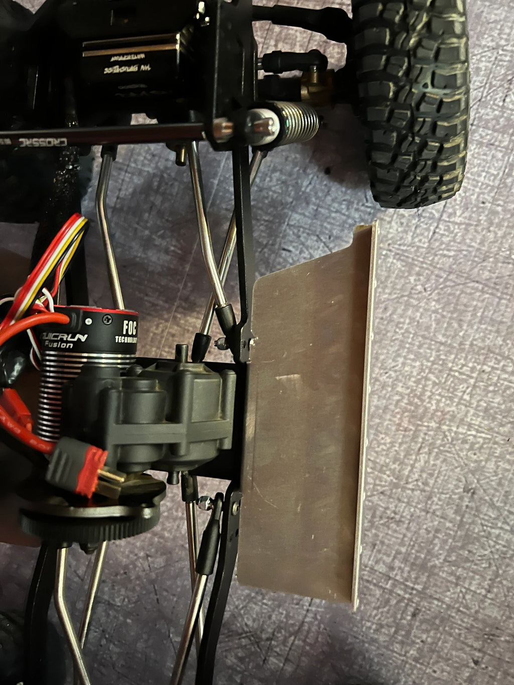 LC70 HARDBODY SLIDER