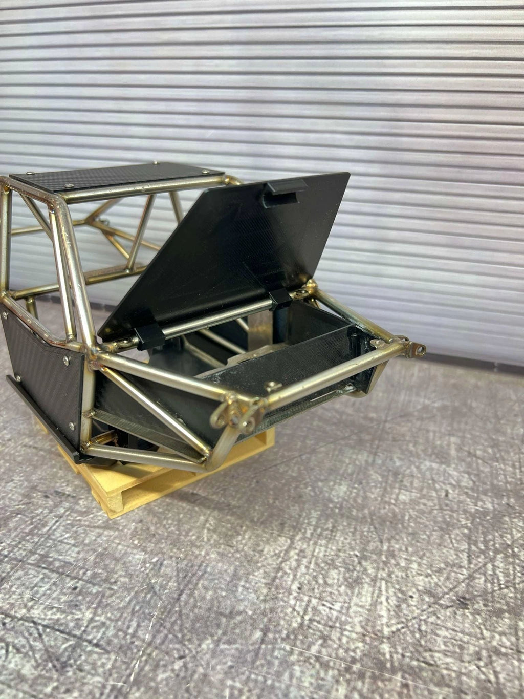 RC SPEEDY R2 PANELS & SLIDERS