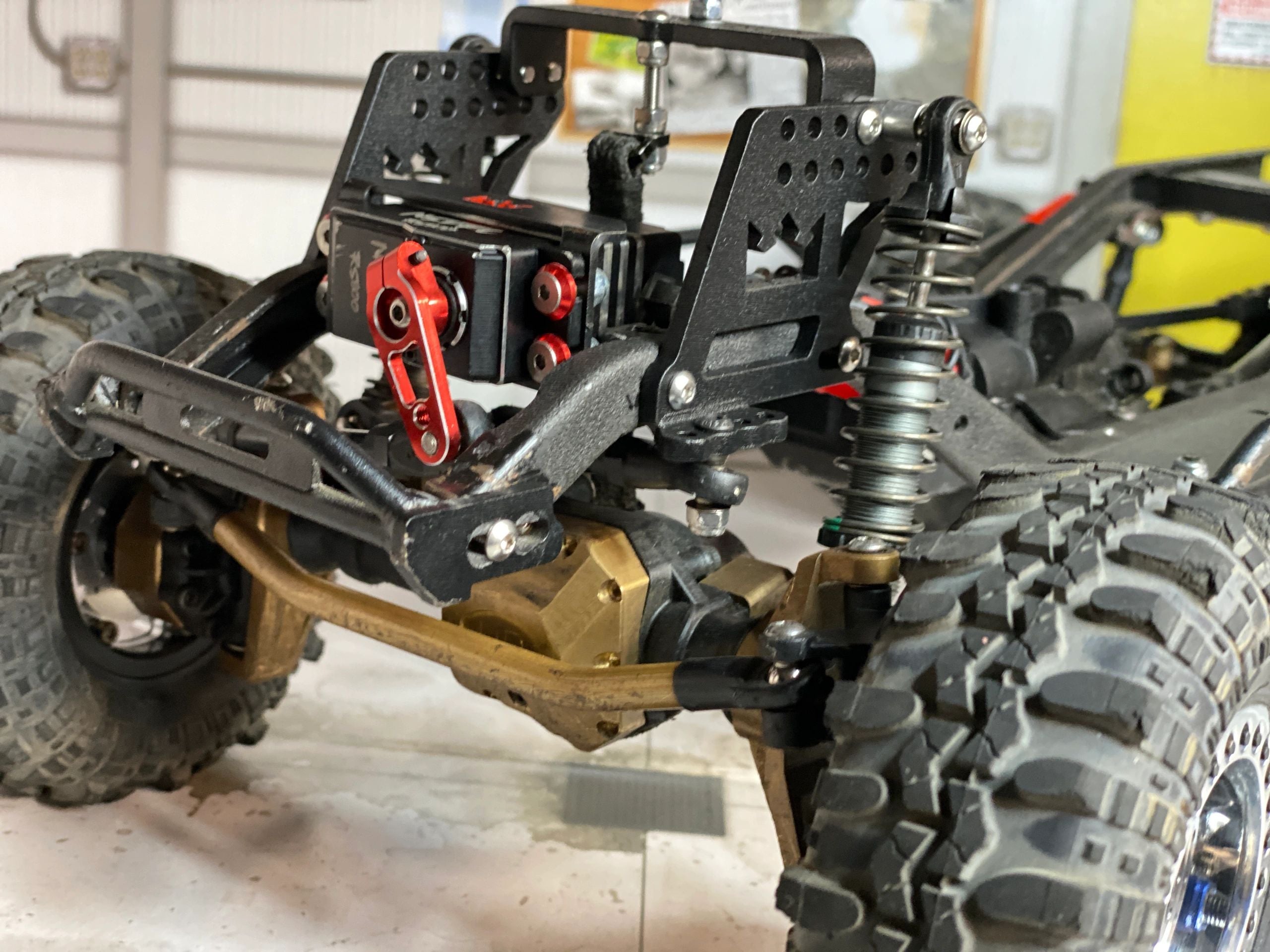 TRX FRONT SHOCK TOWERS