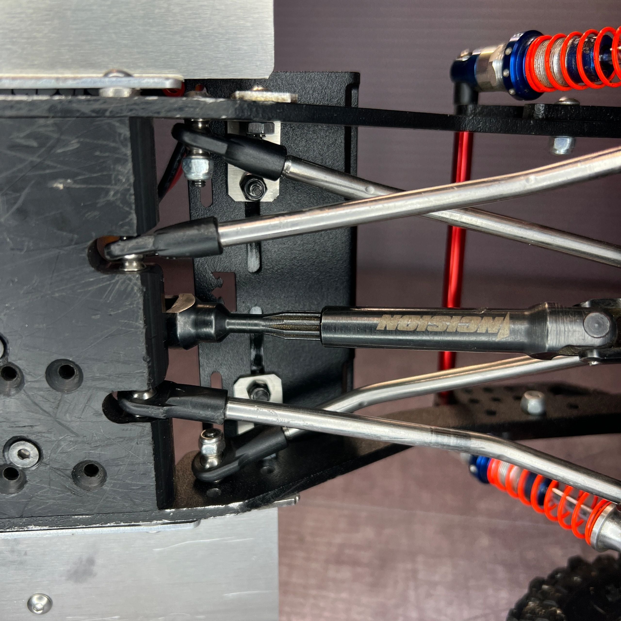 UNIVERSAL "L" BRACKET