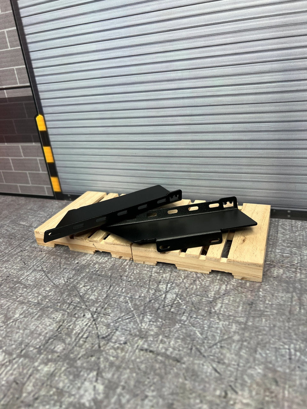 CLIFFHANGER CAB SLIDER