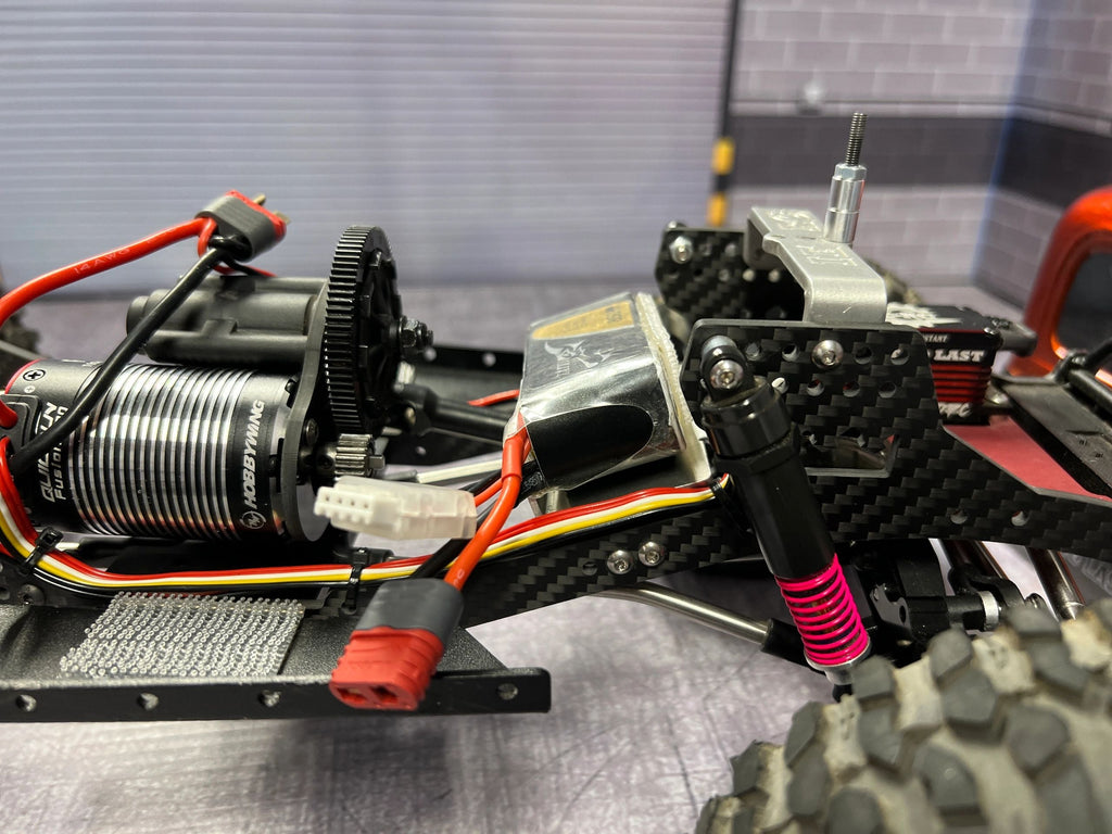 BATTERY / ELECTRONICS TRAY