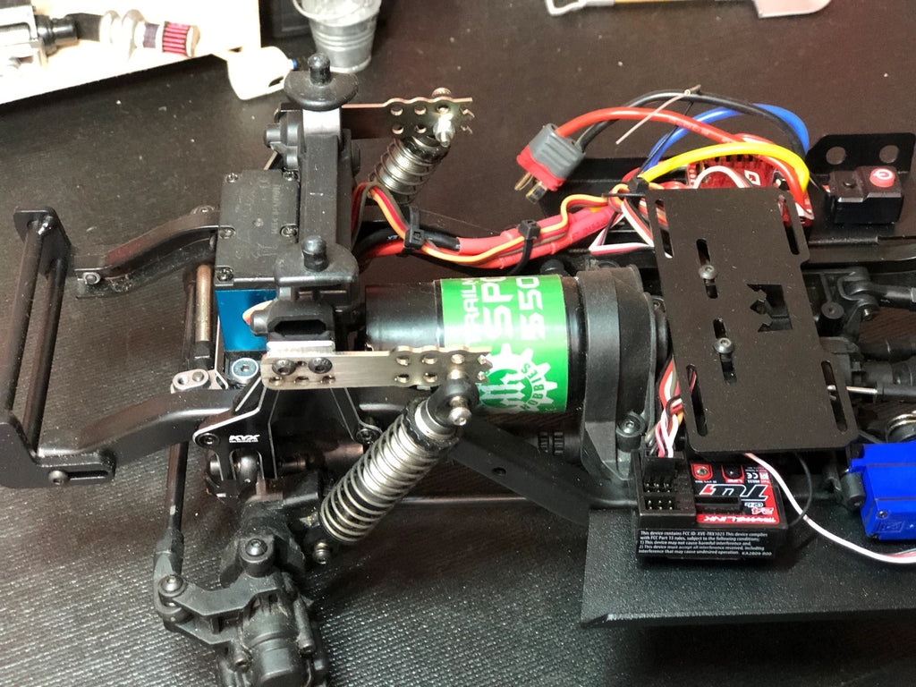 UNIVERSAL BATTERY TRAY