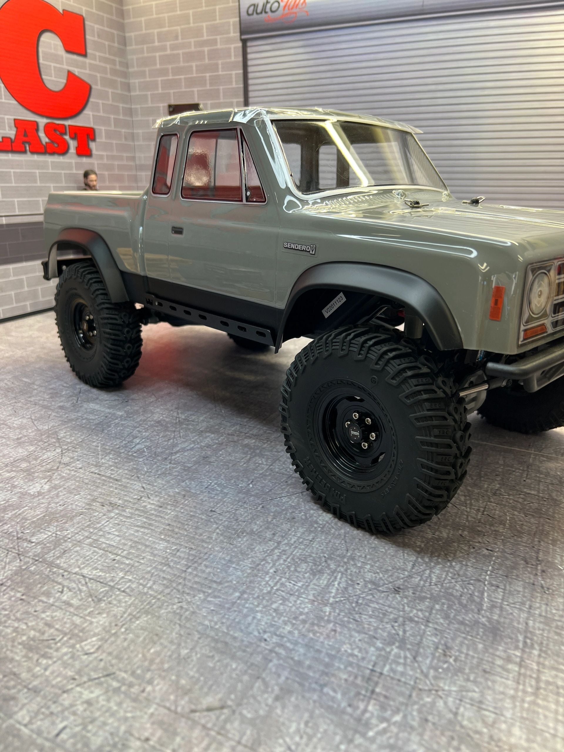 ELEMENT SENDERO SLIDER