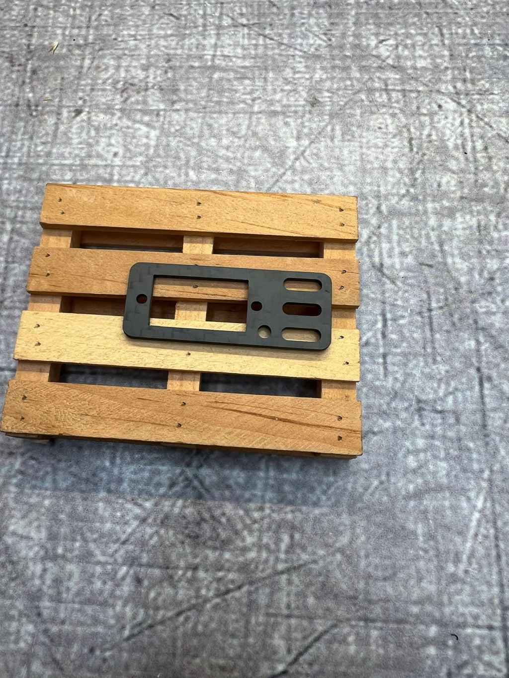 WINCH MOUNTING PLATES