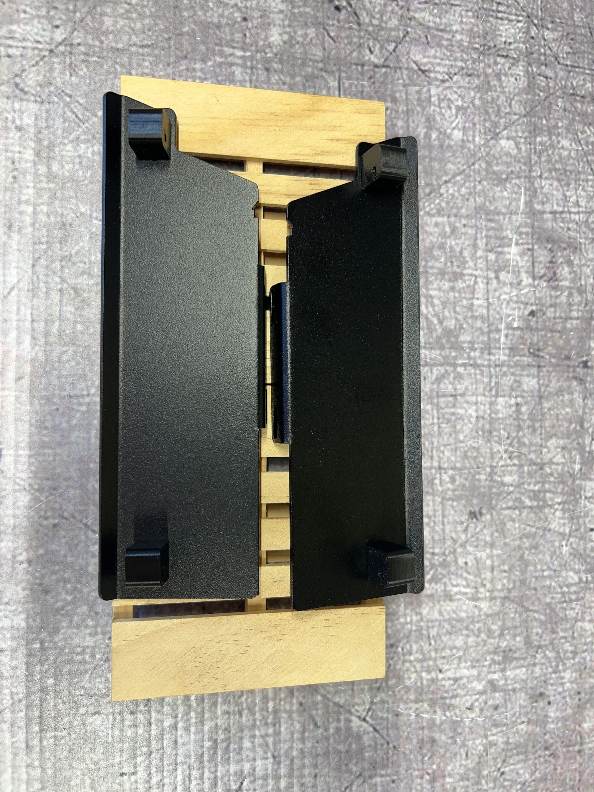 XTraCab HARDBODY SLIDERS