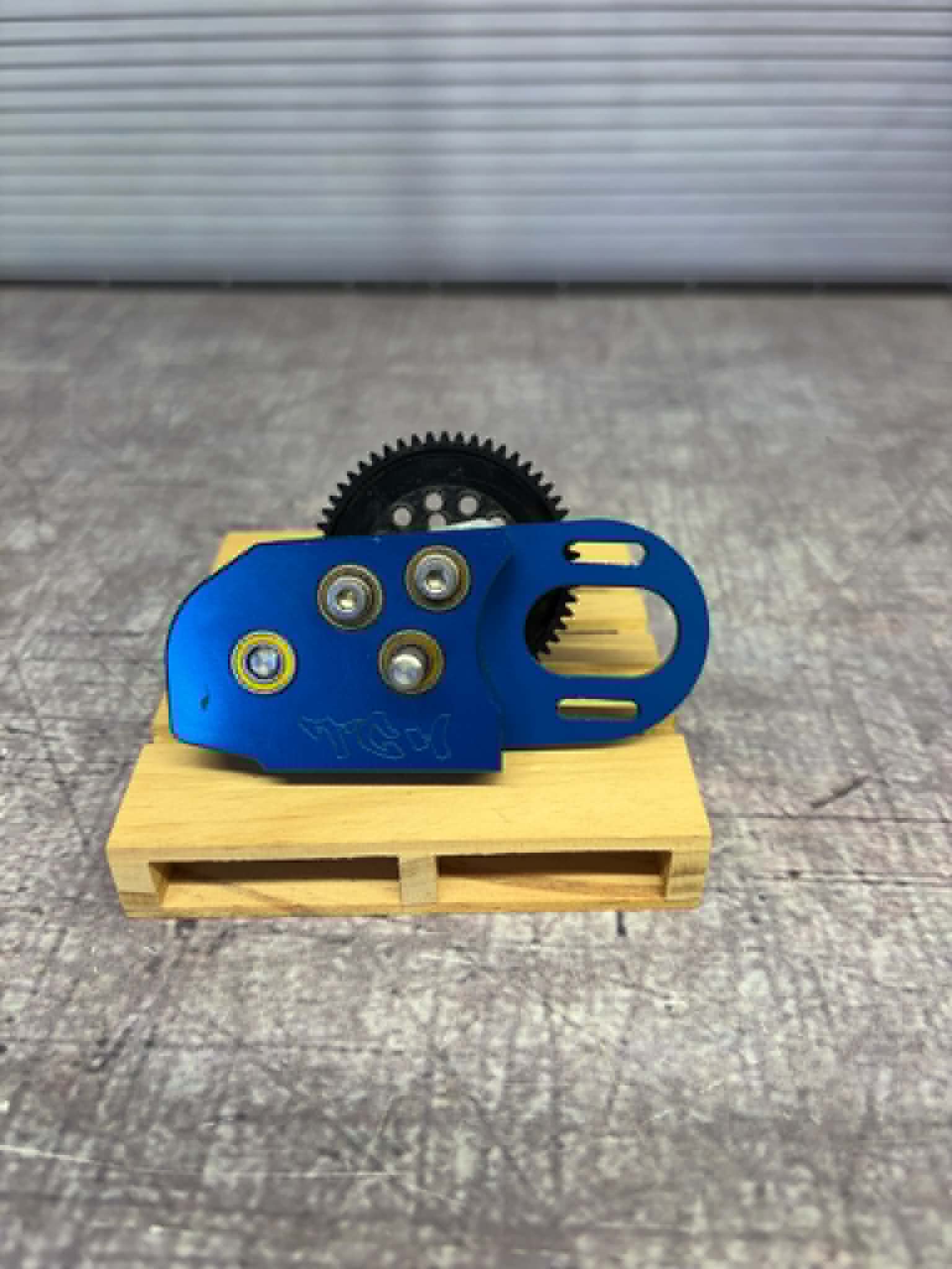 THG 2.LOW (BLUE)