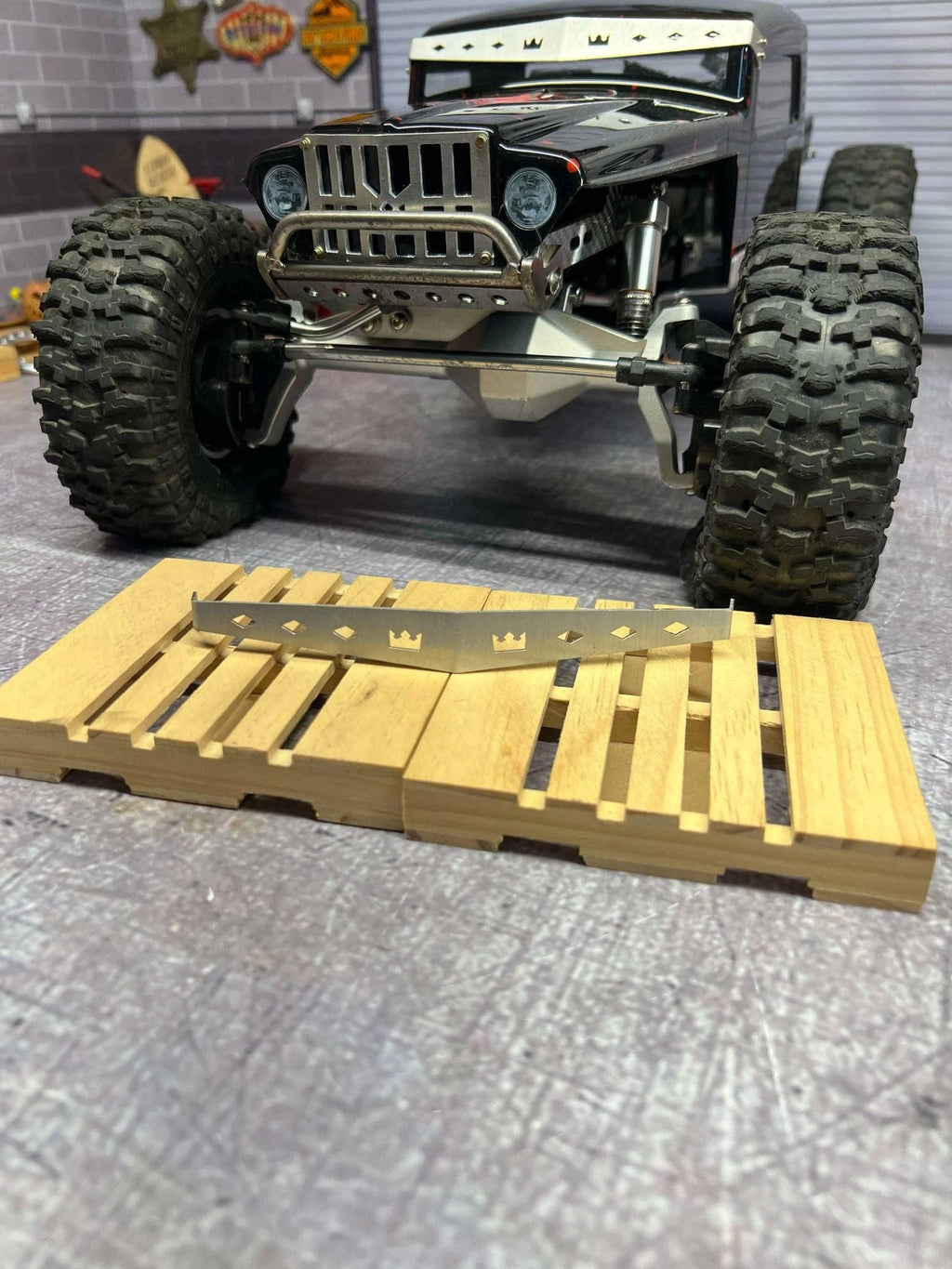 ANVIL GRILL & VISOR
